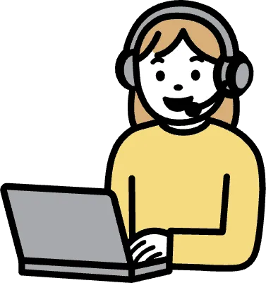 헤드셋을 쓰고 컴퓨터를 하고 있는 모습