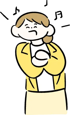 마루가족 직장인 유리씨 웃으며 노래하고 있는 모습