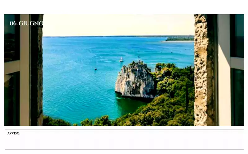 Calendario da parete in stile semplice con concetto di fotografia di viaggio emozionale in bianco e nero