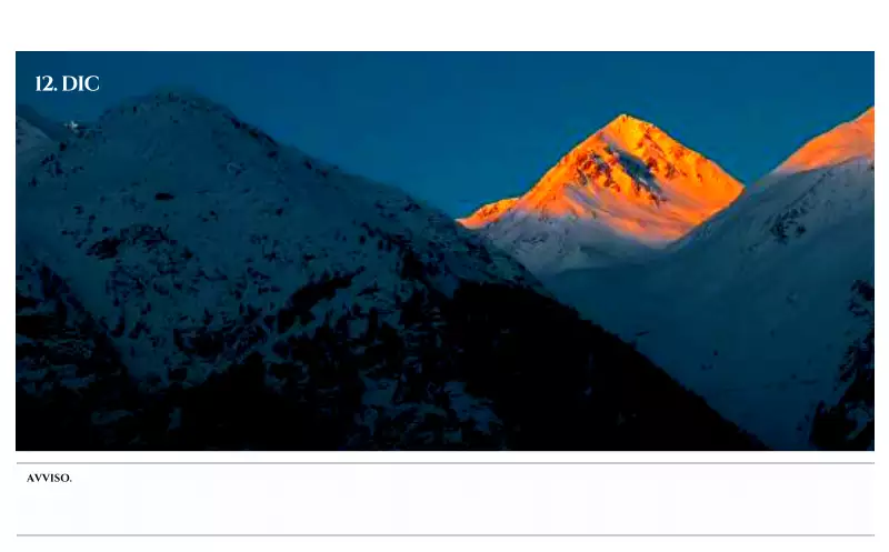 Calendario da parete in stile semplice con concetto di fotografia di viaggio emozionale in bianco e nero