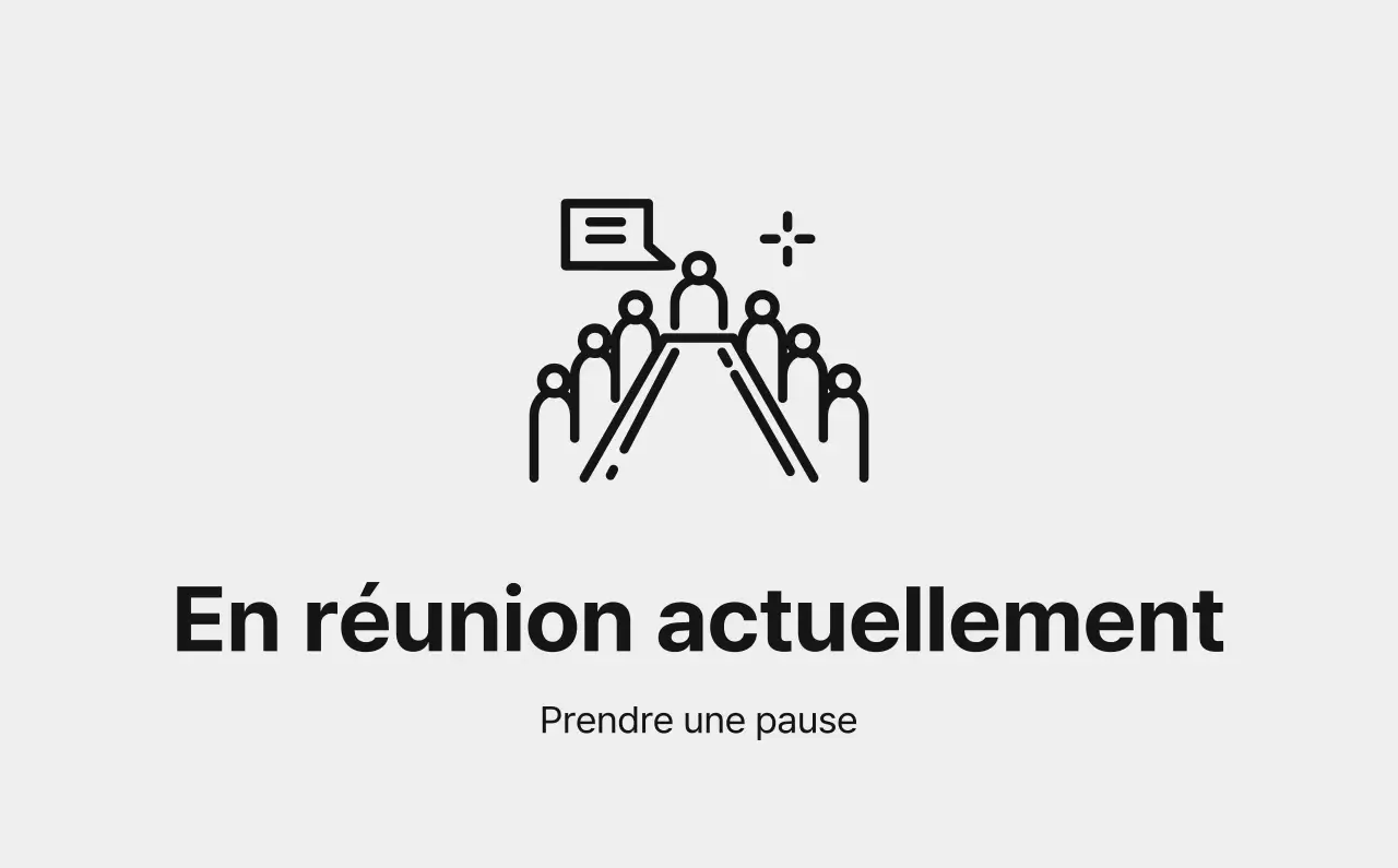 Un calendrier d'entreprise simple en gris