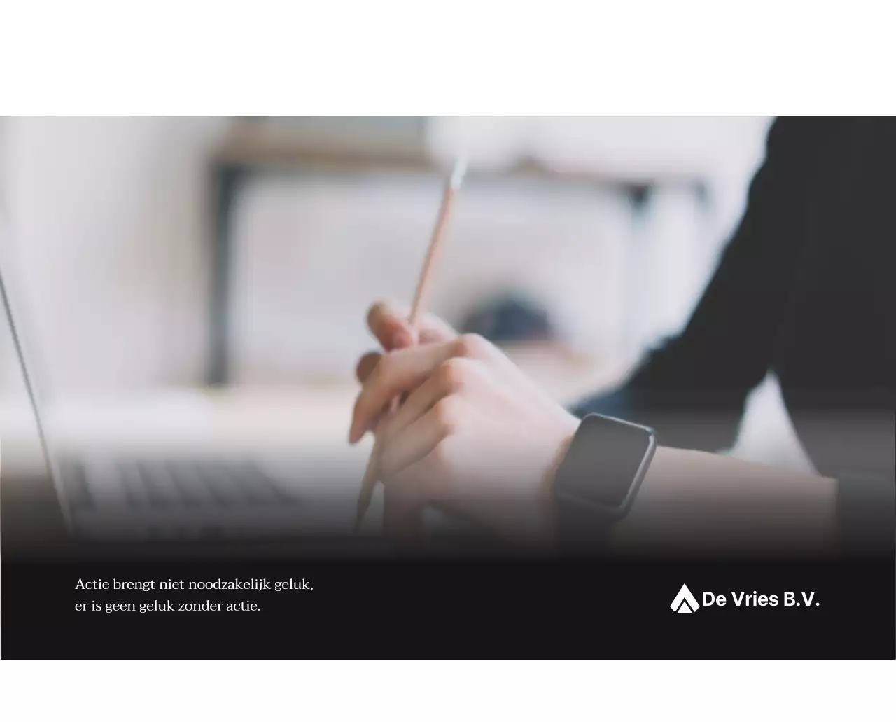 Een eenvoudige bedrijfskalender in grijs