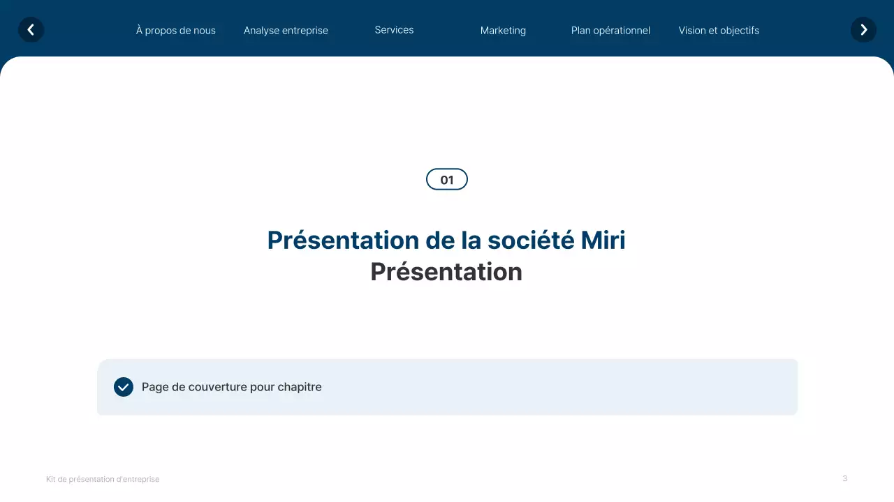 Site web simple, blanc et bleu marine, profil de l'entreprise