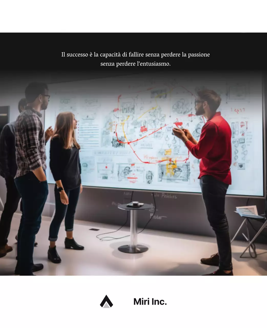 Un semplice calendario aziendale in grigio