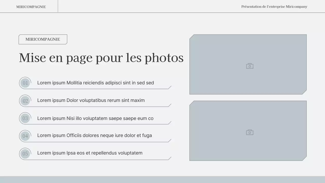 Un rapport d'activité simple et émotionnel en bleu clair et blanc