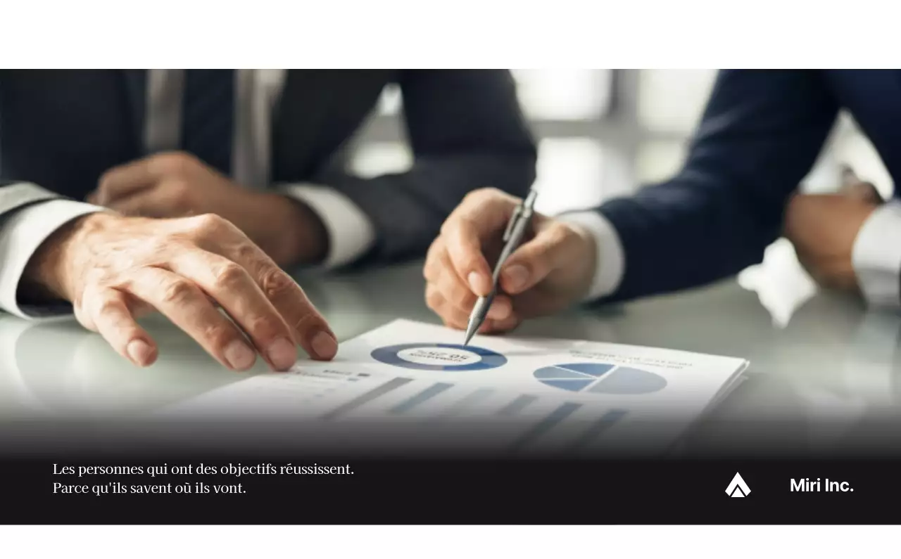 Un calendrier d'entreprise simple en gris