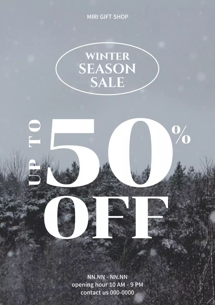 눈이 쌓인 나무 배경에 할인율이 크게 기재된 겨울시즌세일 포스터