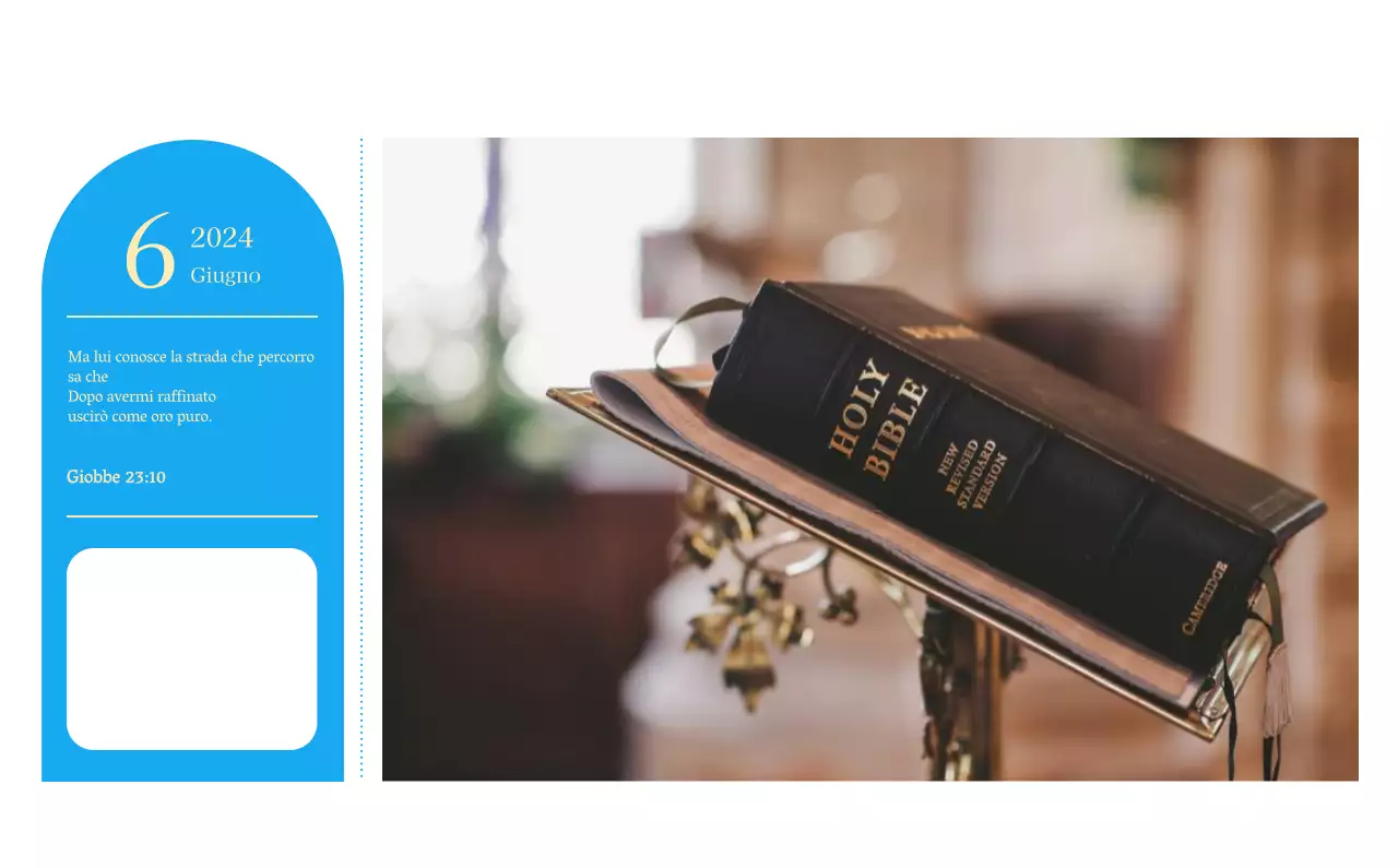 Calendario ecclesiastico blu di concezione moderna