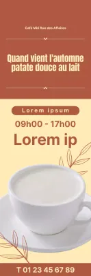 Bannière Sweet Potato Latte avec des formes de feuilles d'automne sur un fond jaune et brun