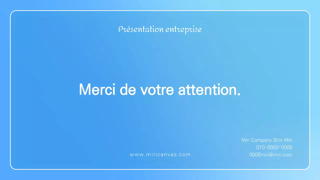 Présentation d'entreprise minimaliste en bleu clair et blanc