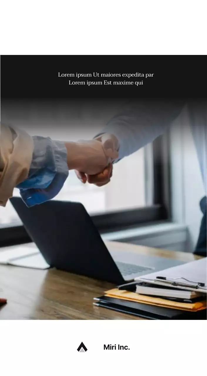 Een eenvoudige bedrijfskalender in grijs