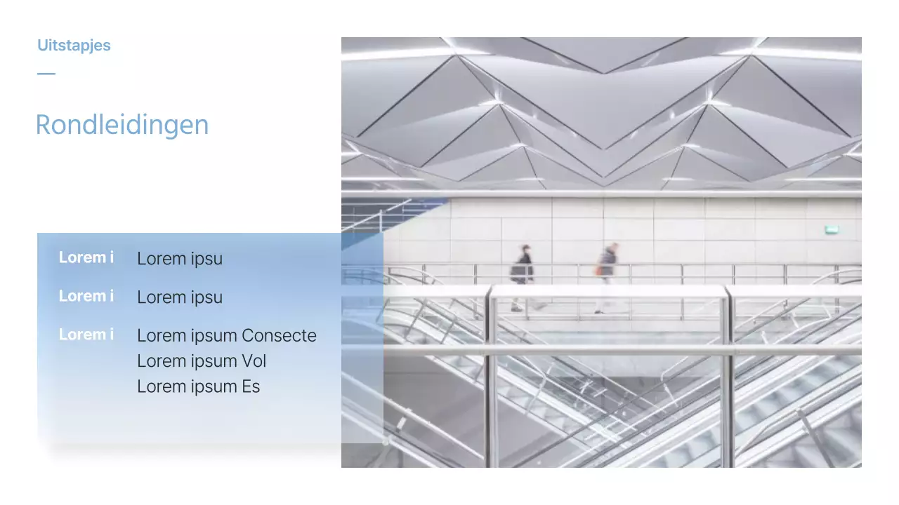 Cursusoriëntatie met behulp van een foto met een lichtblauw en wit kleurverloop