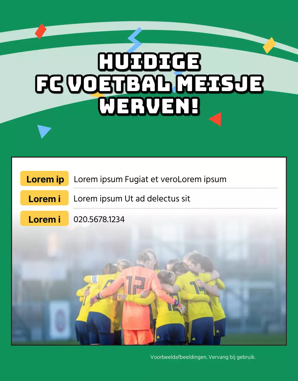 Rekruteringsflyer voor vrouwenvoetbal met een afbeelding van een groen voetbalveld
