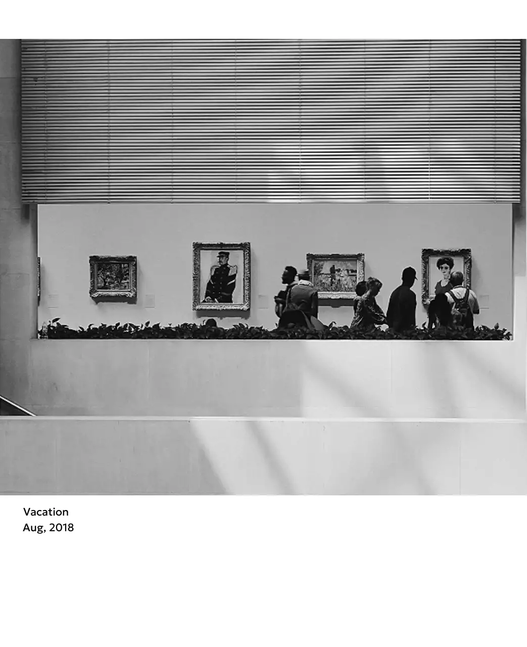 すっきりとした都会的な雰囲気のフォトカレンダー