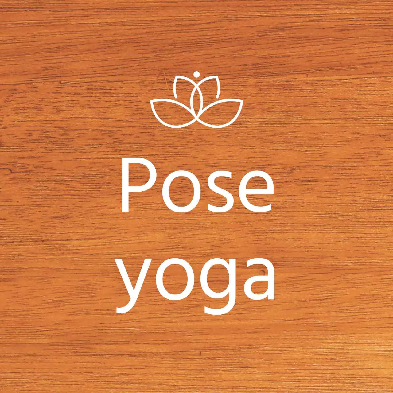 Una sencilla placa de madera con texto sobre la escuela de yoga y una ilustración del logotipo.