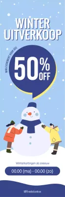 Een winterse uitverkoop met een schattige illustratie van een winterse sneeuwpop en een tekstopmaak die de korting benadrukt.