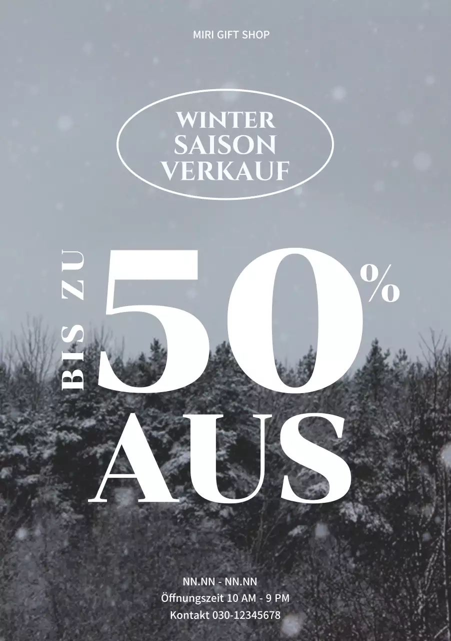 Winterschlussverkauf Plakat mit einem großen Rabatt auf einem verschneiten Baum Hintergrund