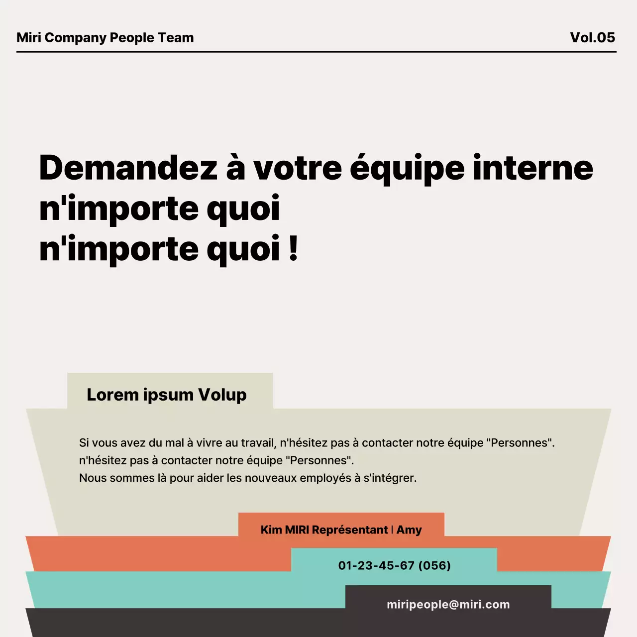 Matériel moderne d'accueil des nouveaux employés en orange et menthe