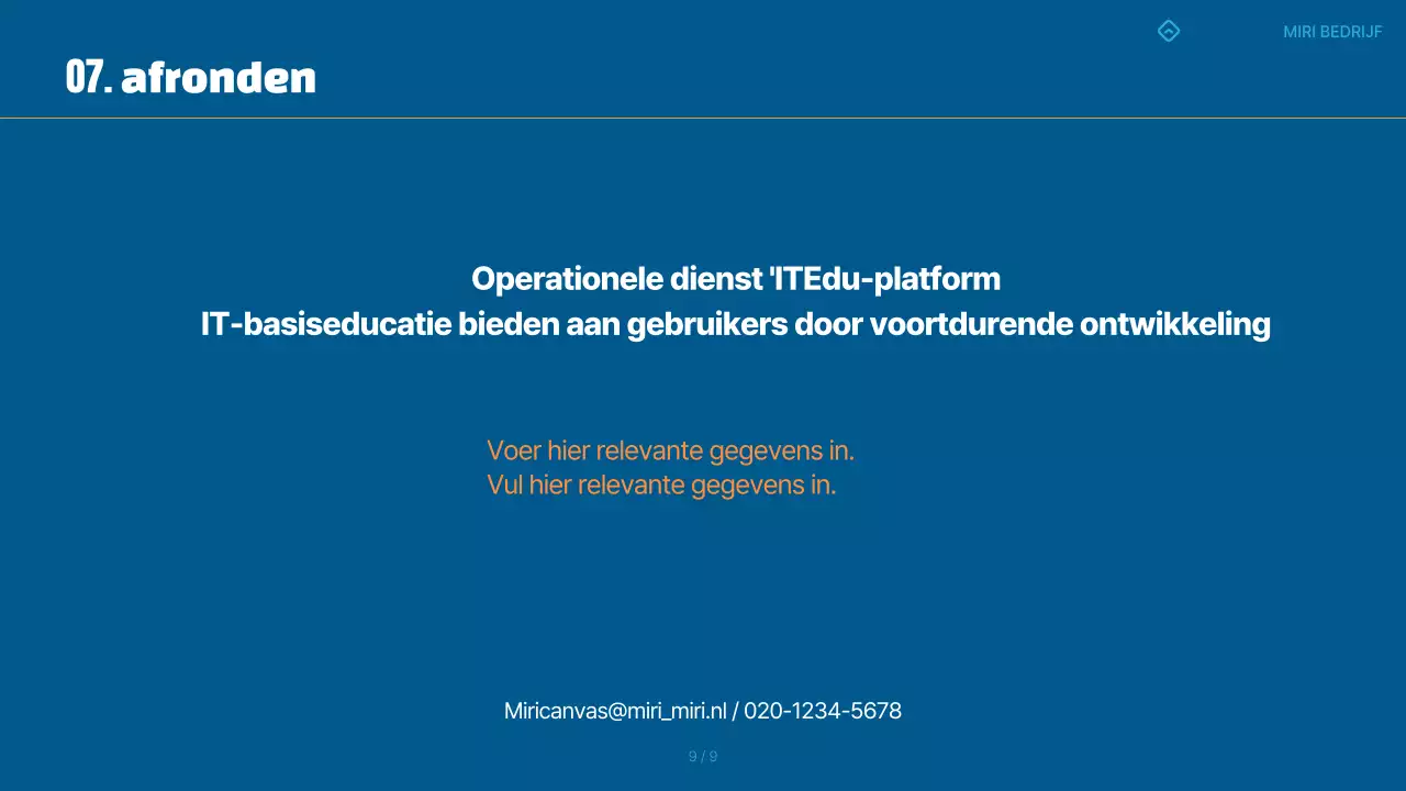 Een eenvoudige blauwe en oranje scorekaart
