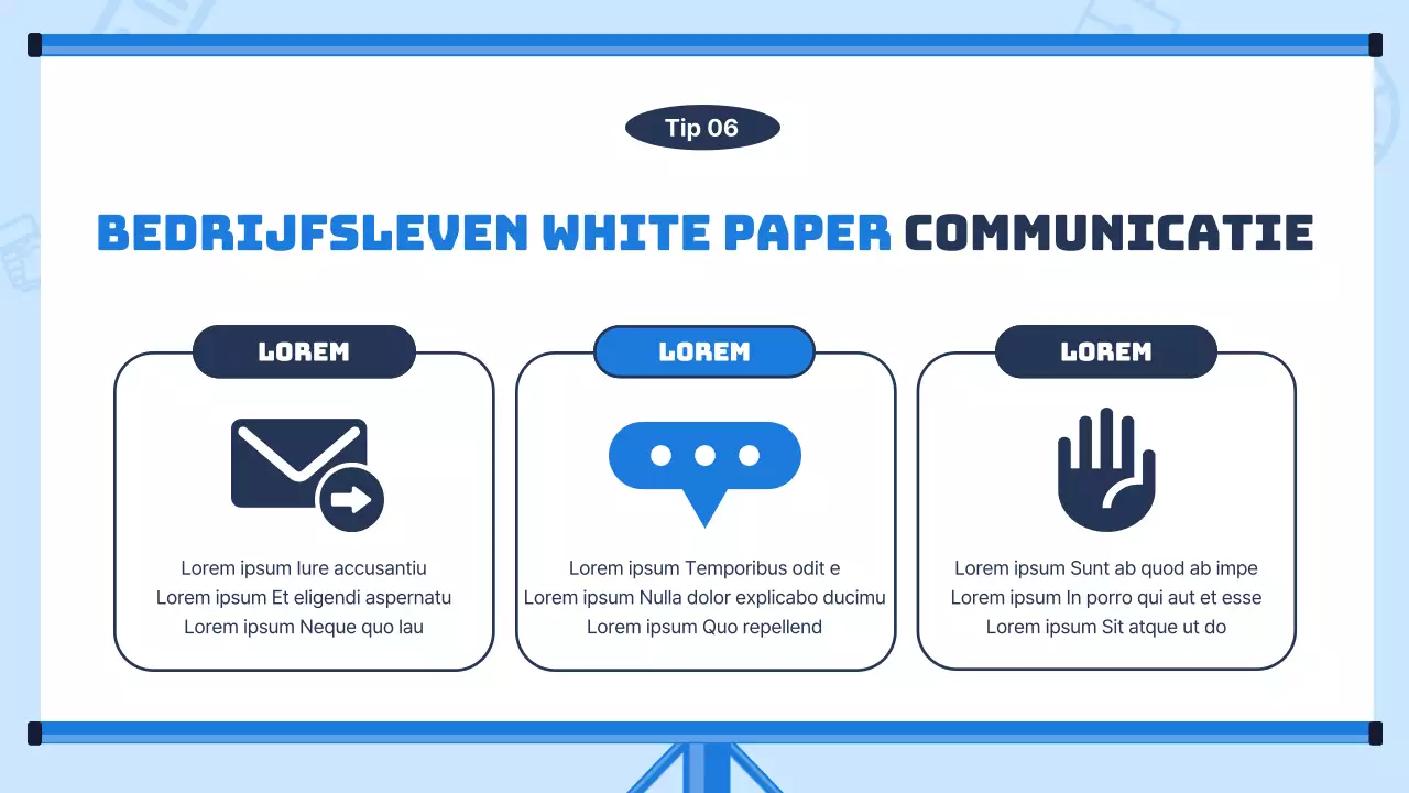 Trendy opleidingsmateriaal voor nieuwe werknemers met een lichtblauwe achtergrond