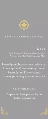 Una placa de encargo de aspecto regio con una elaborada decoración