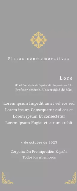 Una placa de encargo de aspecto regio con una elaborada decoración