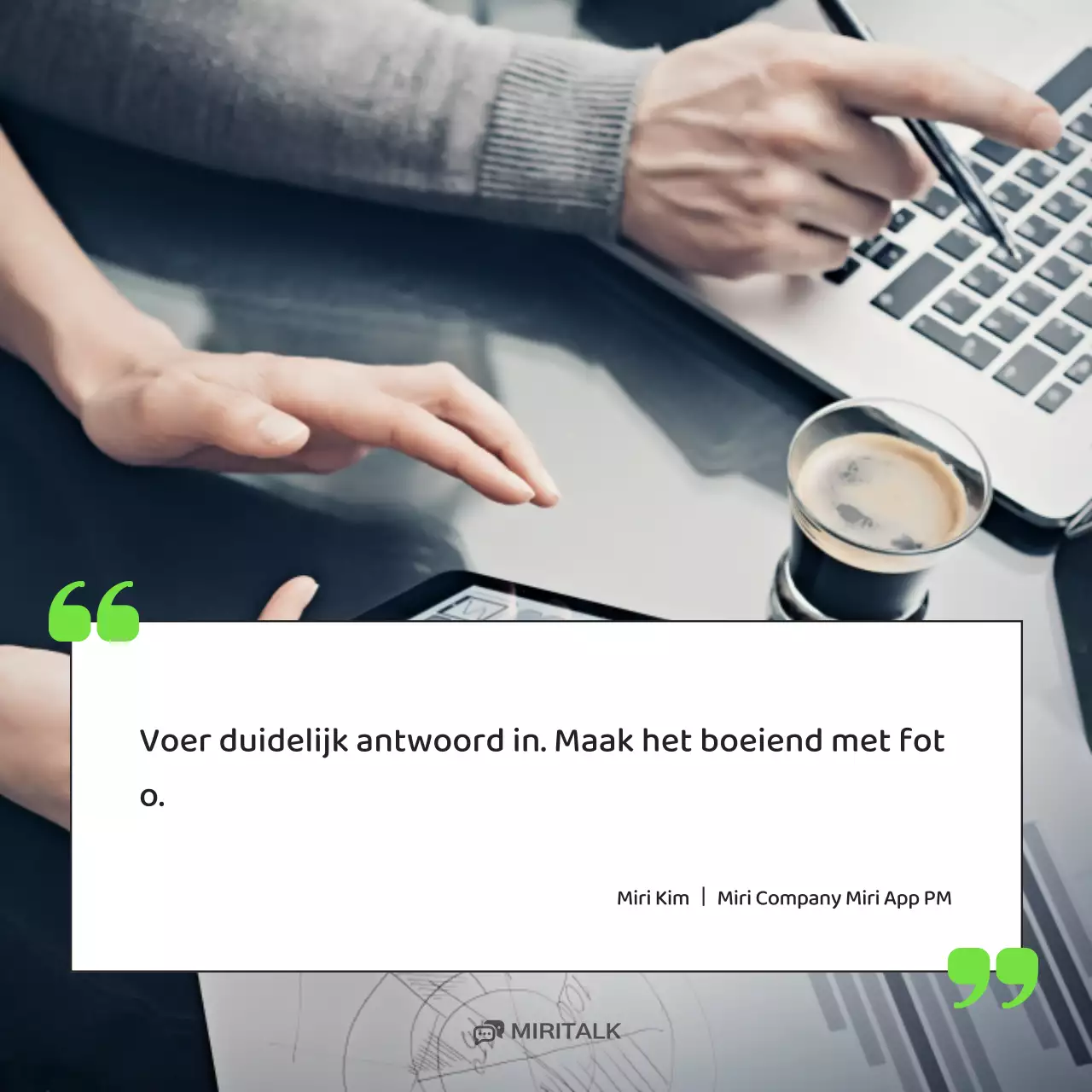 Een eenvoudige interviewpost voor een zakelijk portret in chartreuse en grijs