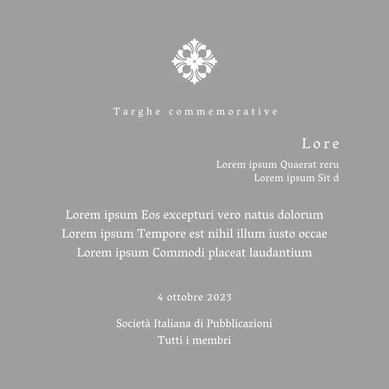 Una targa di commissione dall'aspetto regale con decorazioni elaborate