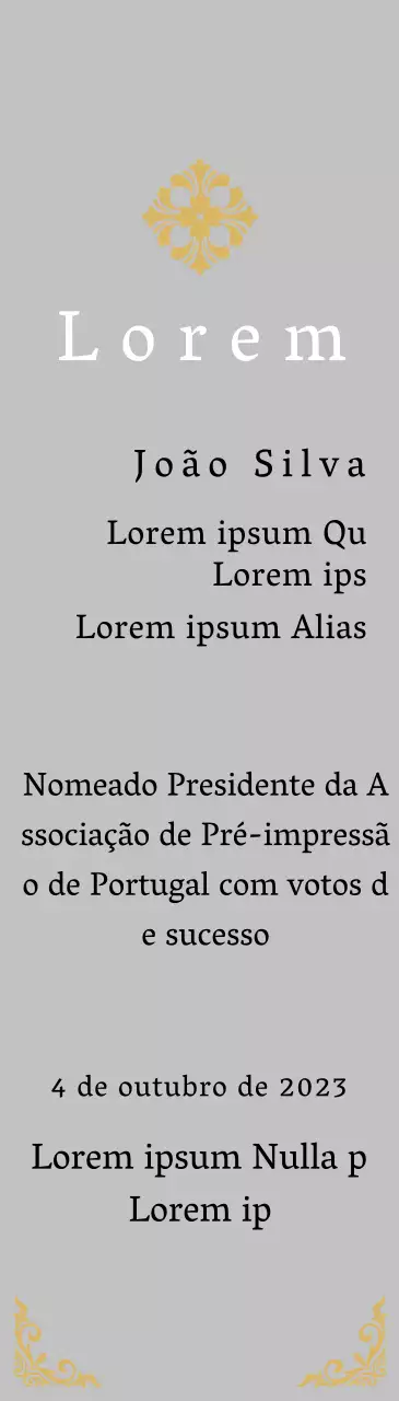 Uma placa de comissionamento de aspeto régio com uma decoração elaborada