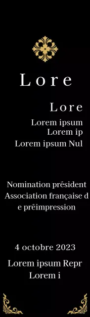 Une plaque de mise en service d'allure royale avec une décoration élaborée