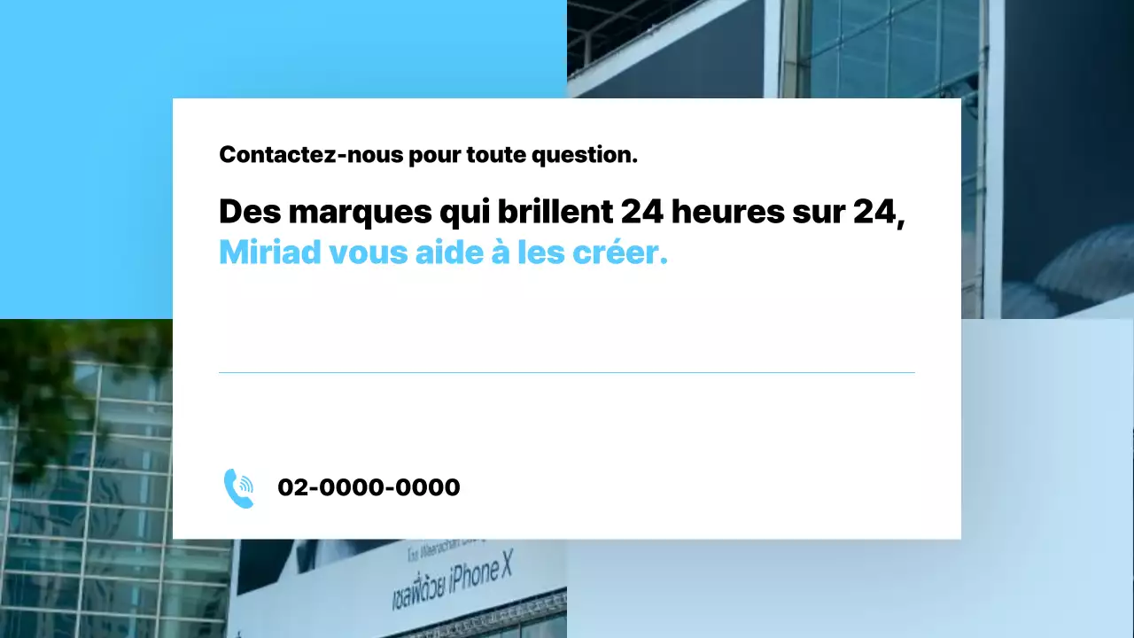 Proposition moderne d'un média publicitaire en bleu clair