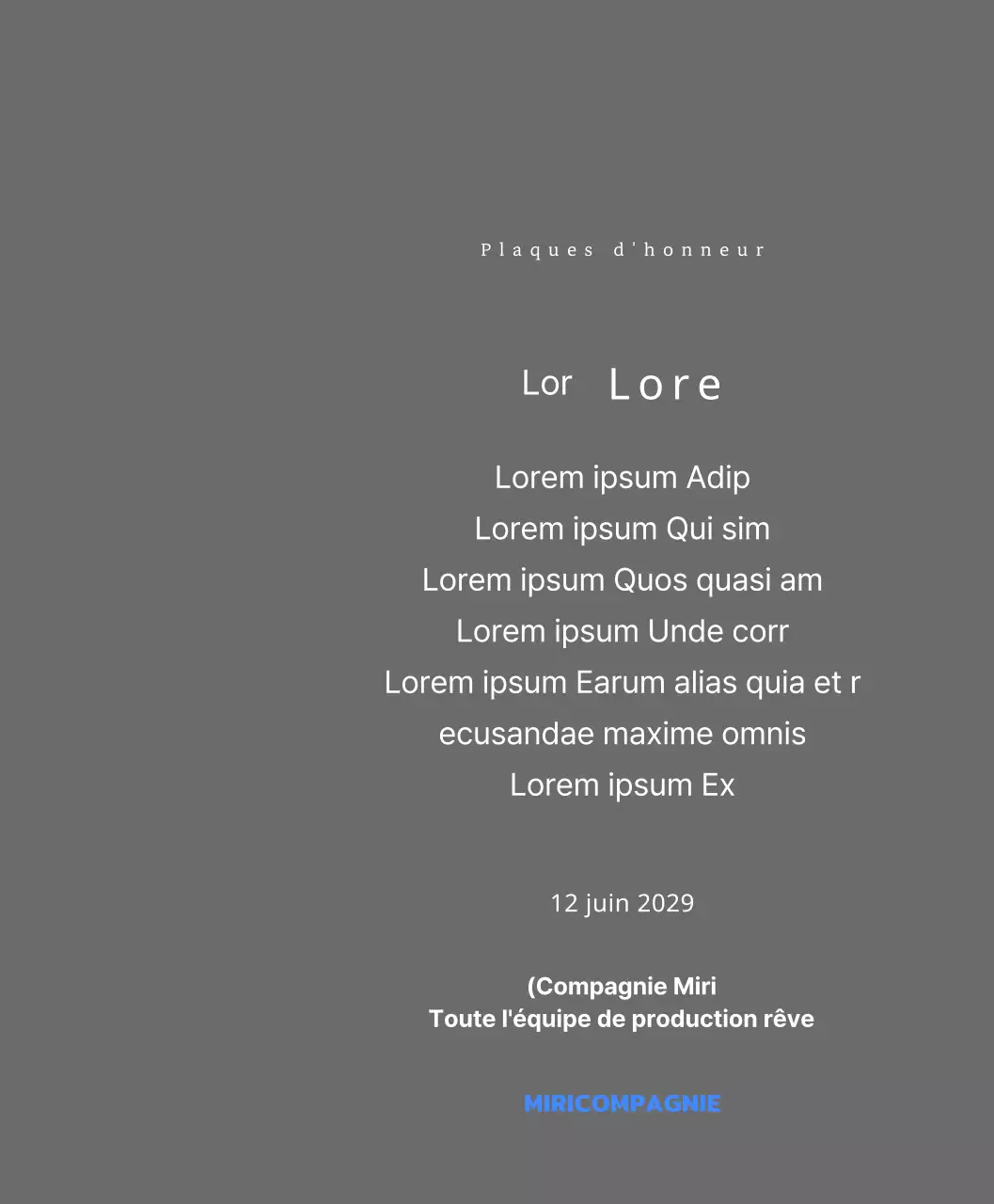 Une simple plaque blanche avec le logo de votre entreprise