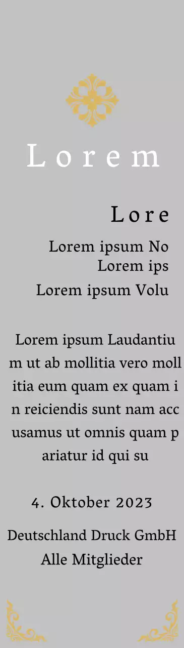 Eine königlich anmutende Inbetriebnahmetafel mit kunstvoller Verzierung
