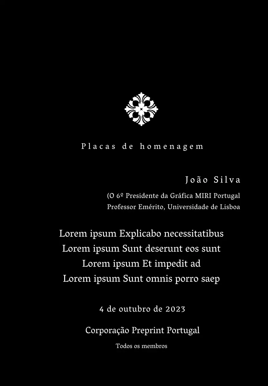 Uma placa de comissionamento de aspeto régio com uma decoração elaborada