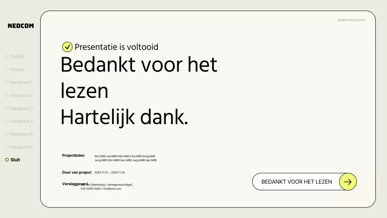 Een eenvoudig zakelijk rapport in kaki en neon