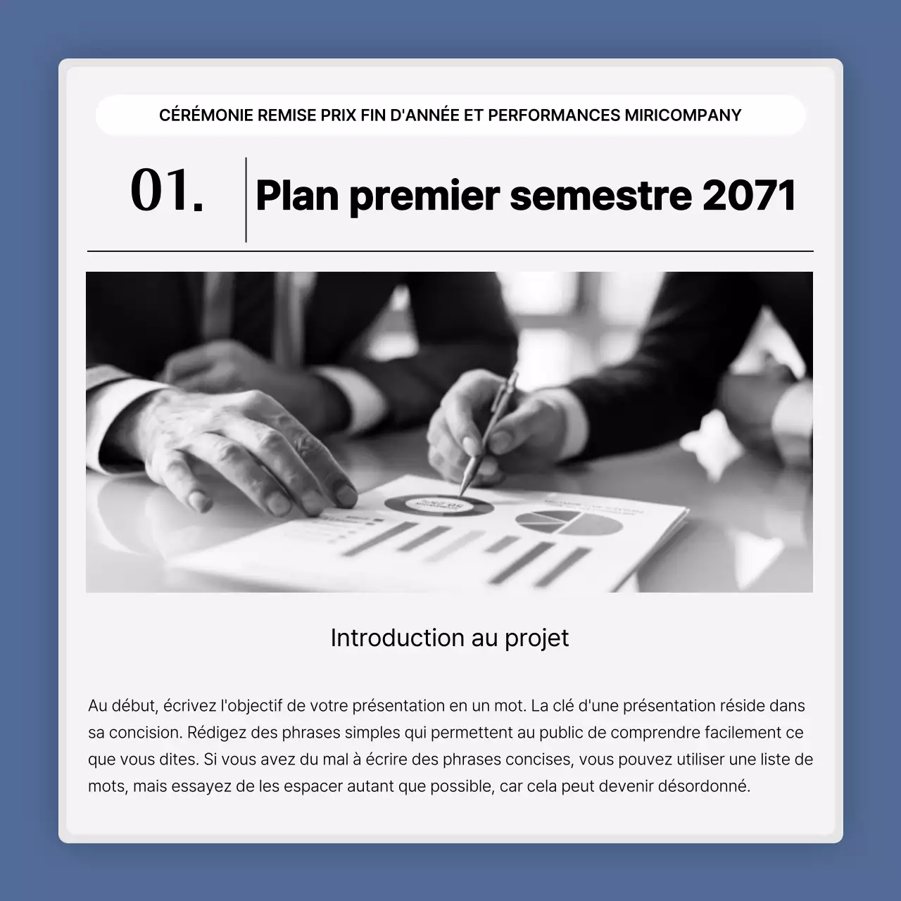 Une présentation simple des performances en bleu et blanc et un rapport sur les événements de fin d'année