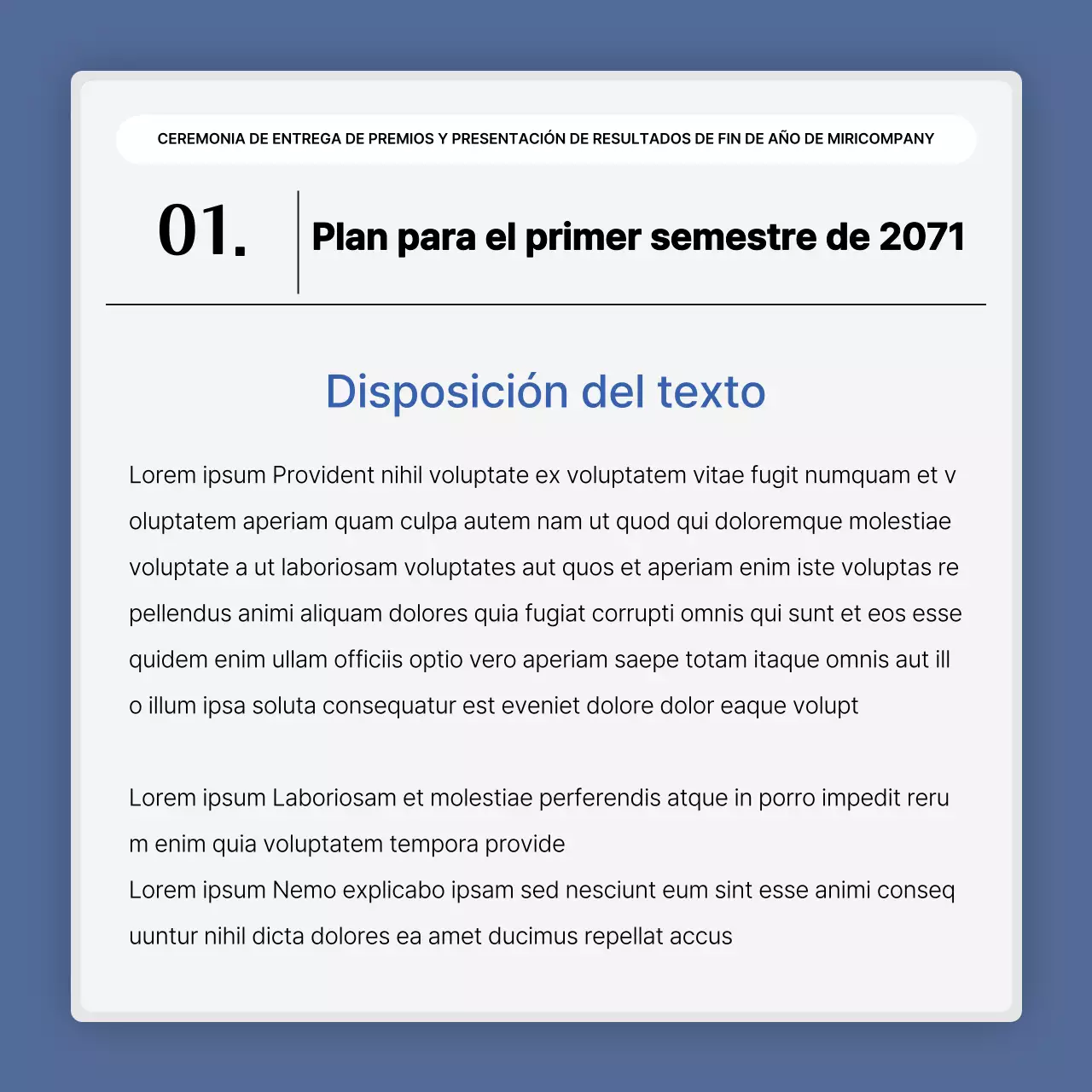 Una sencilla presentación en blanco y azul de los resultados y un informe de fin de año.
