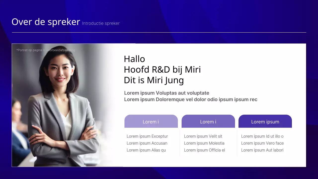 Een luxe conferentiepresentatie in marineblauw