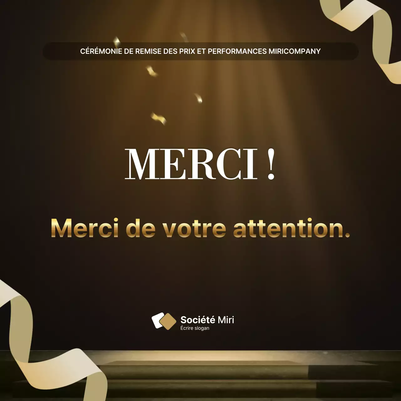 Présentations des performances de l'or et du brun de luxe et rapports sur les événements de fin d'année
