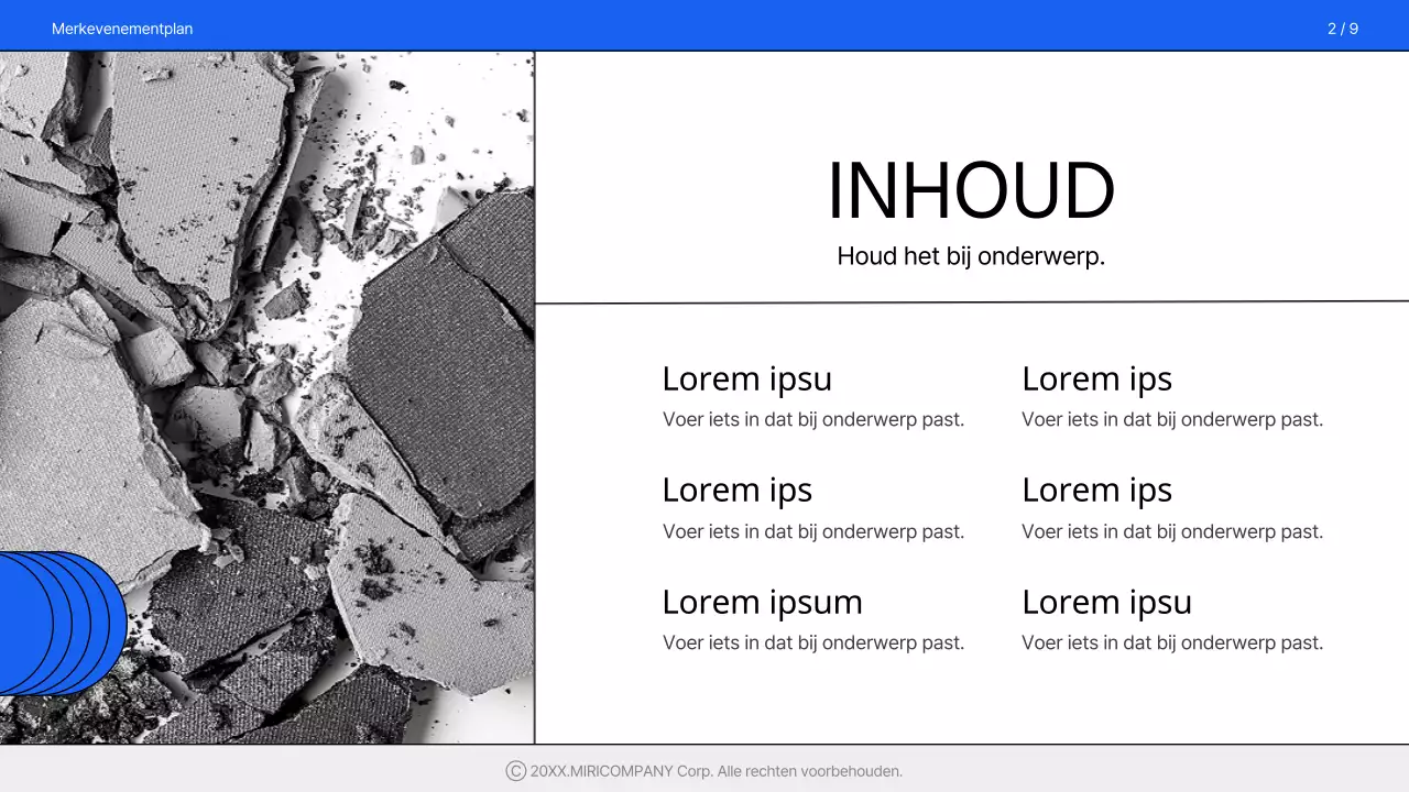 Een eenvoudig evenementvoorstel in blauw en wit