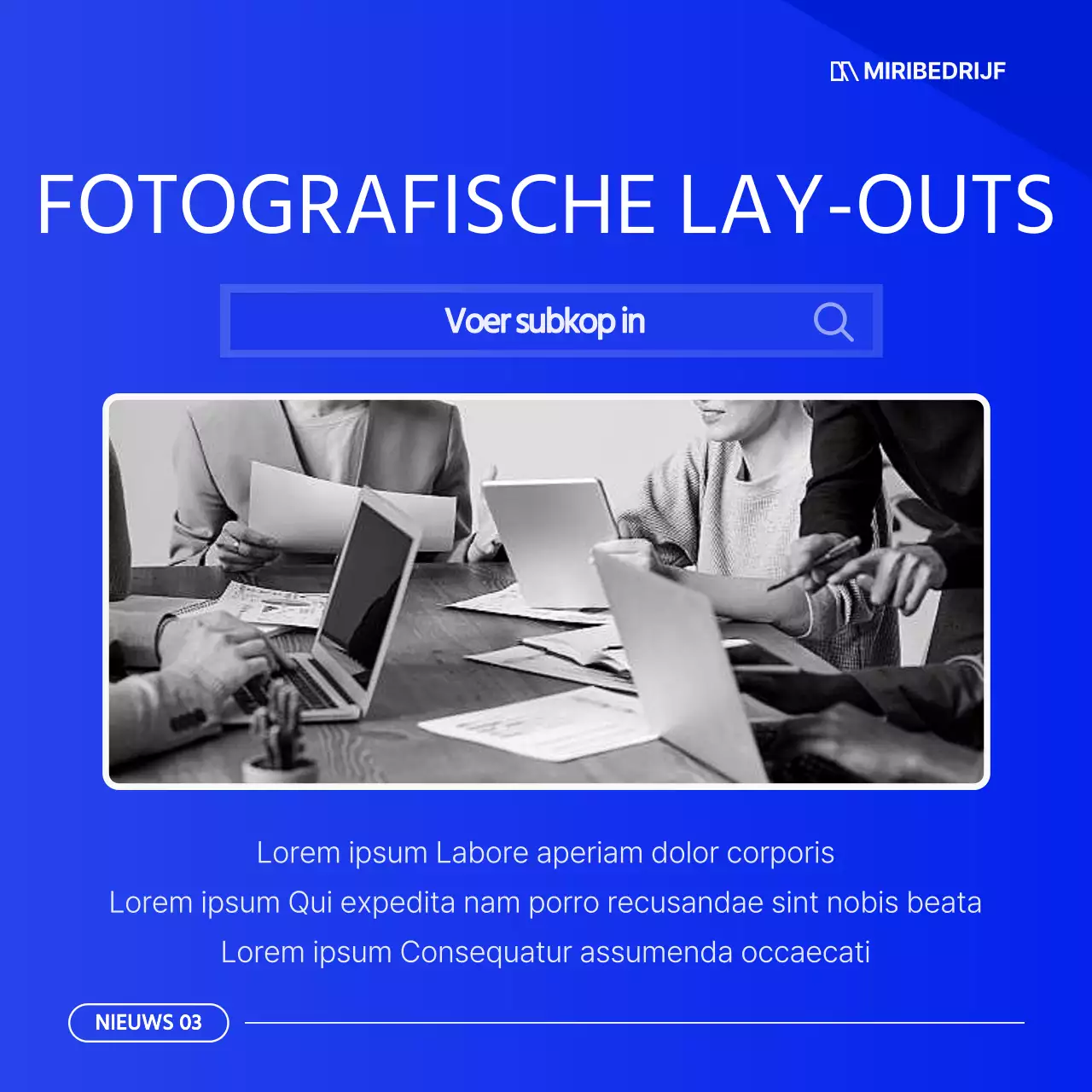 Een eenvoudige blauw-witte zakelijke nieuwsbrief