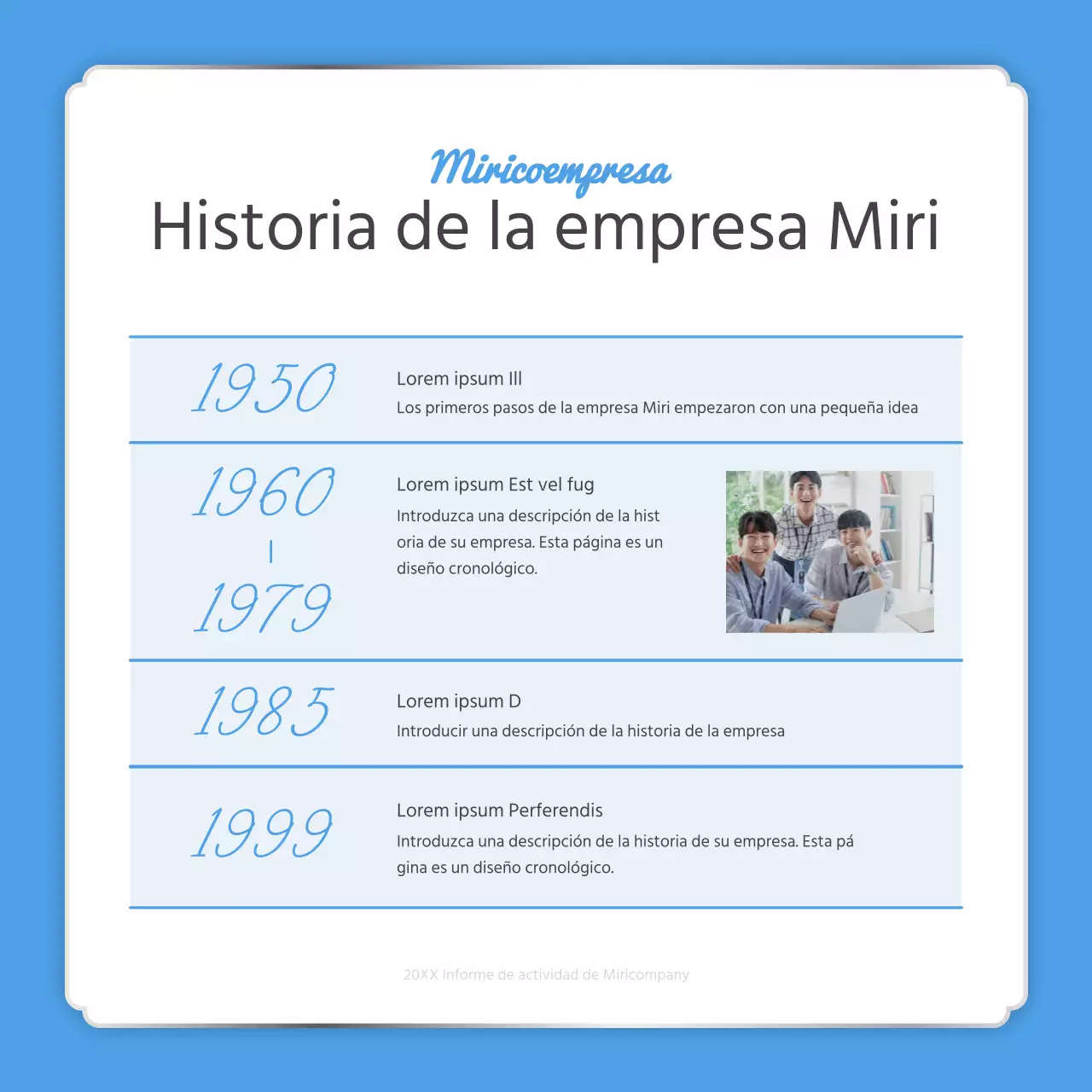 Un sencillo informe de fin de año en azul claro y blanco