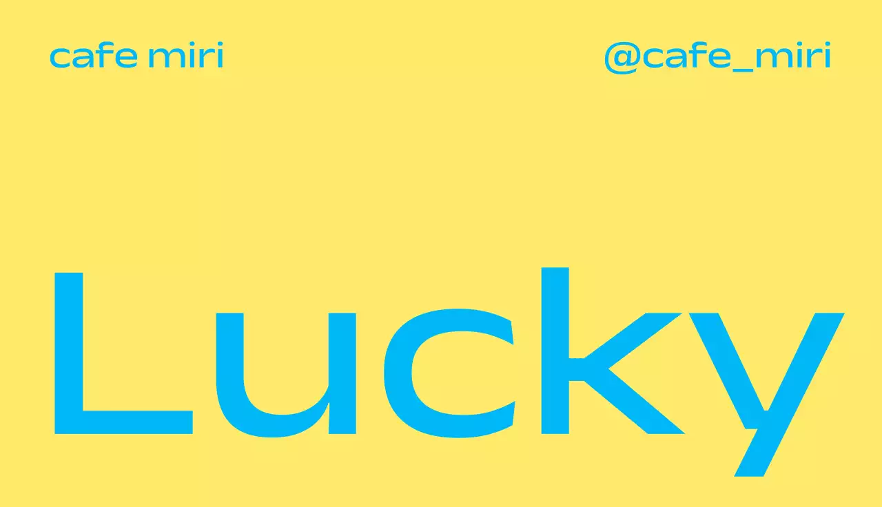 노랑색 파랑색 보색의 깔끔한 행운 이벤트