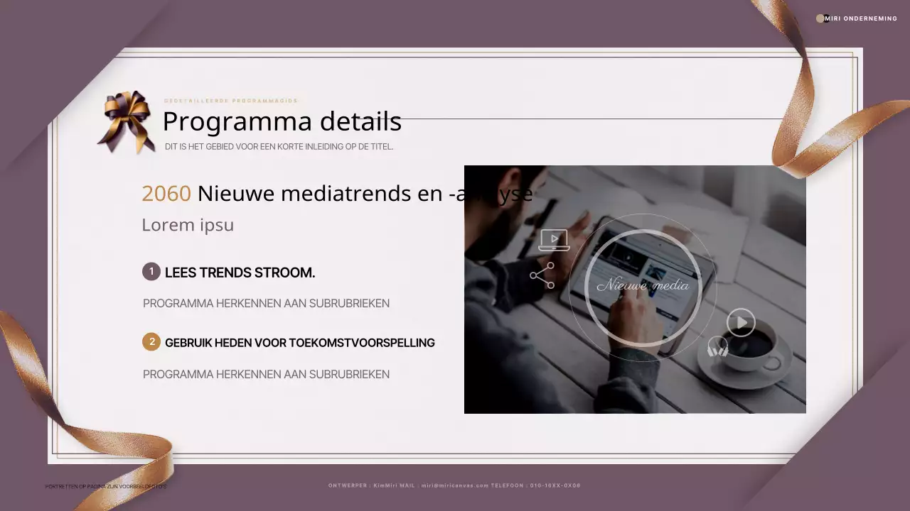 Een luxe uitnodigingsvoorstel voor een evenement in paars en goud