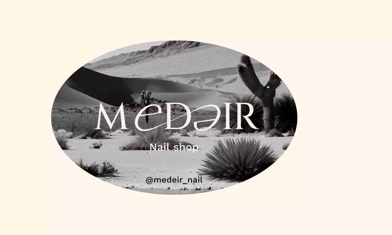 베이지의 원형 사진 프레임 고급스러운 네일샵