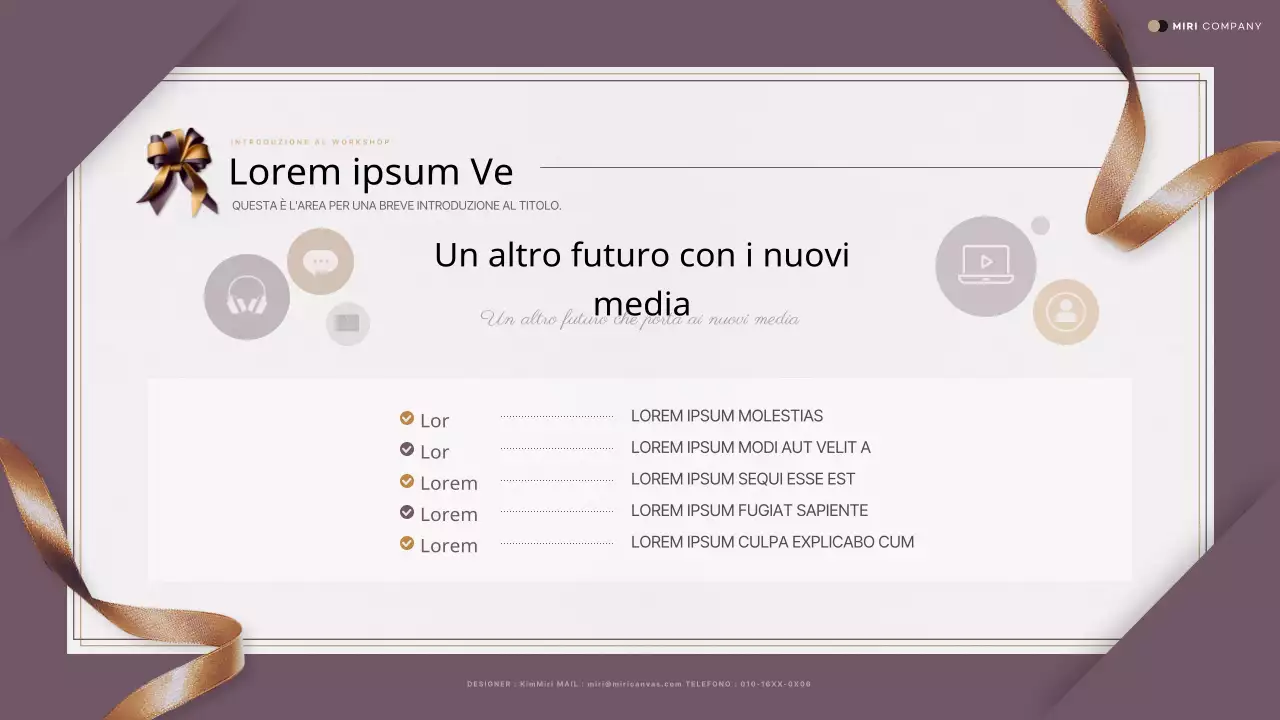 Una lussuosa proposta di invito ad un evento in viola e oro