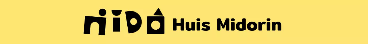 Kinderkamer met schattige illustraties van blokspeelgoed