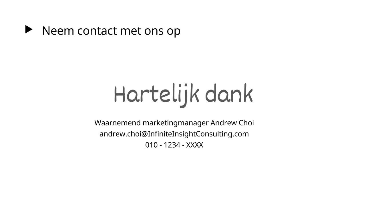 Een wit, eenvoudig strategie-adviesrapport