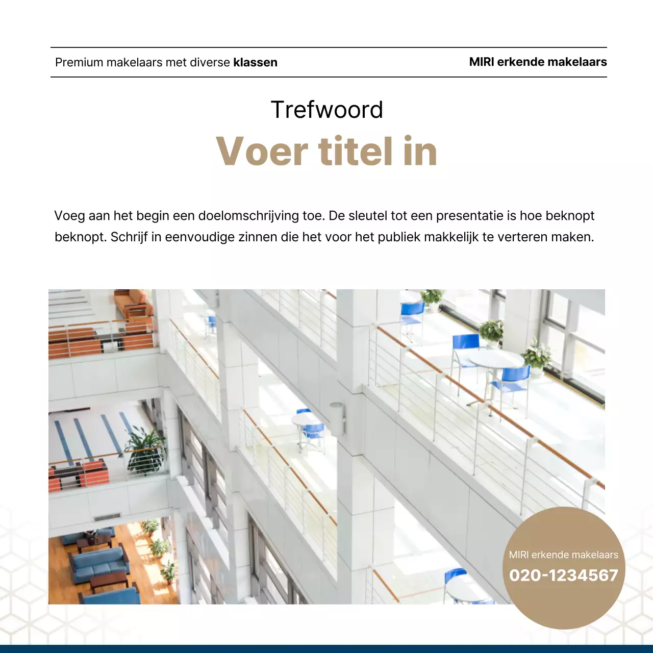 Luxueus vastgoed in marineblauw en goud door een makelaar.