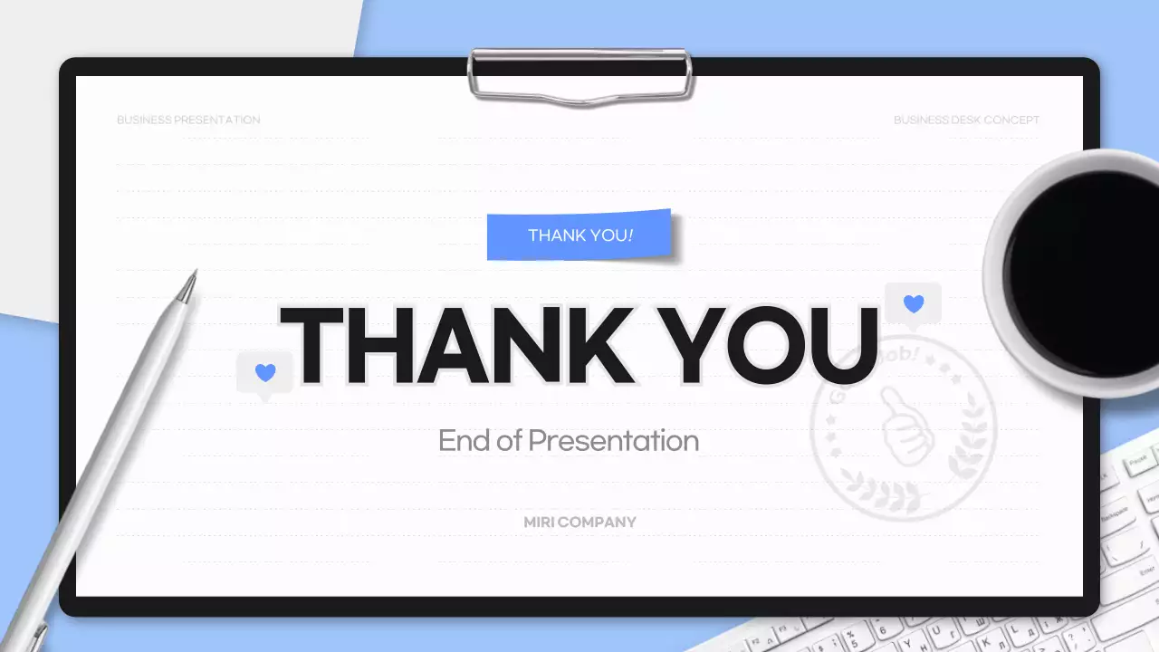 하늘색과 검정의 심플한 비즈니스 보고서